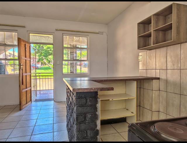1 BEDROOM APARTMENT FOR SALE IN ALBERTVILLE